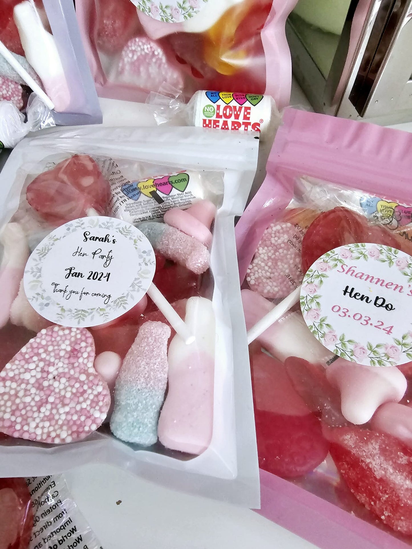 Personalized Hen Do Sweet Favors: Fizzy & Gummy Mix Pouches