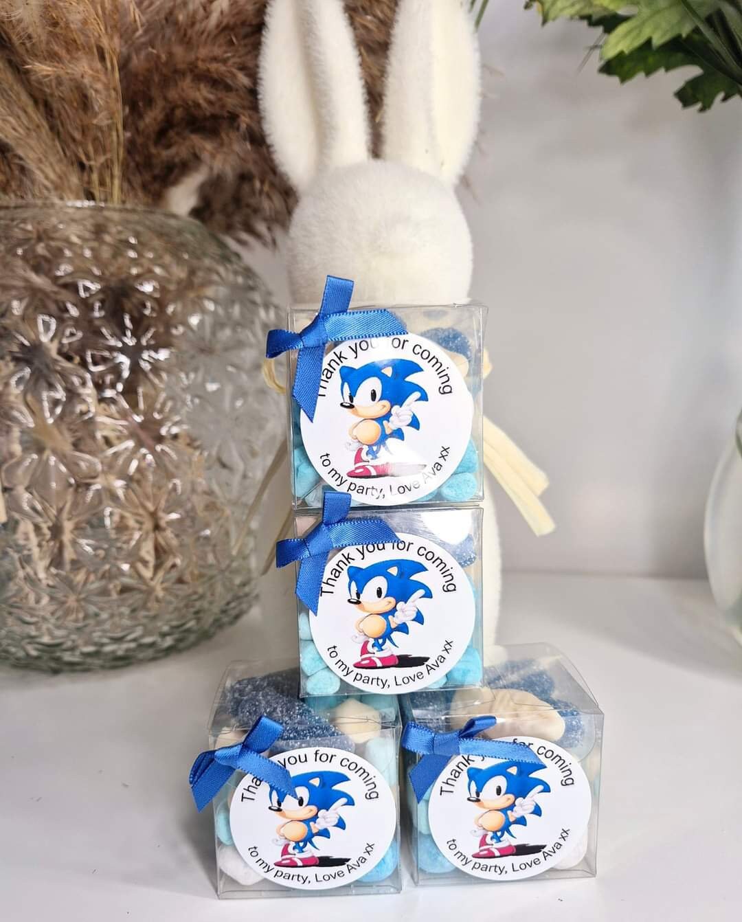 Sonic-Inspired Sweet Cubes: Personalized Party Favors
