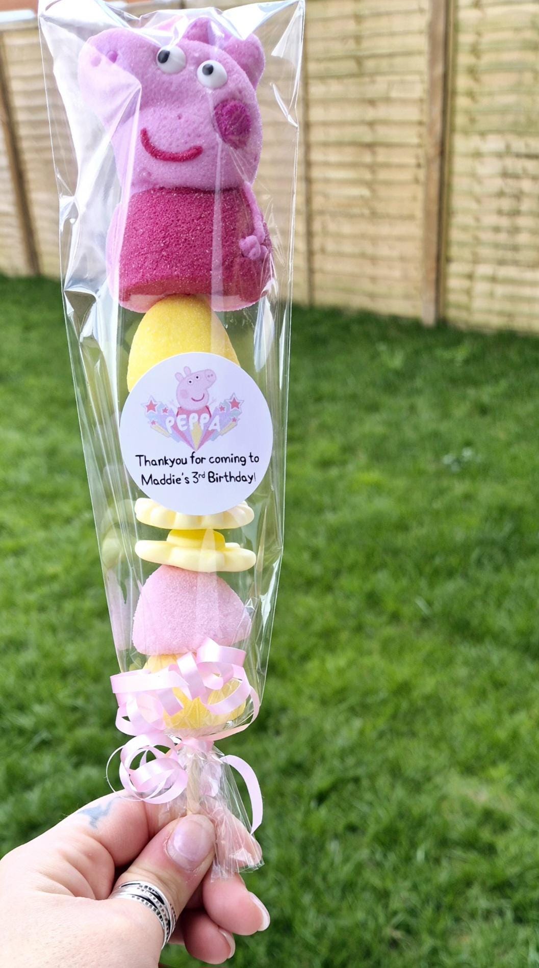 PEPPA-inspired sweet kebabs- Party favours -.Sweet Kebabs- PEPPA-PIGS