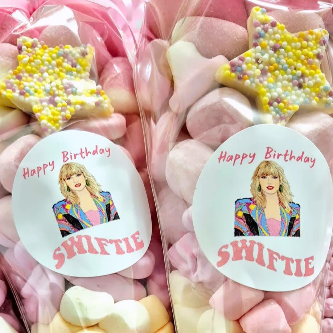 Swiftie Party Sweet Cones: Fan Birthday Favors