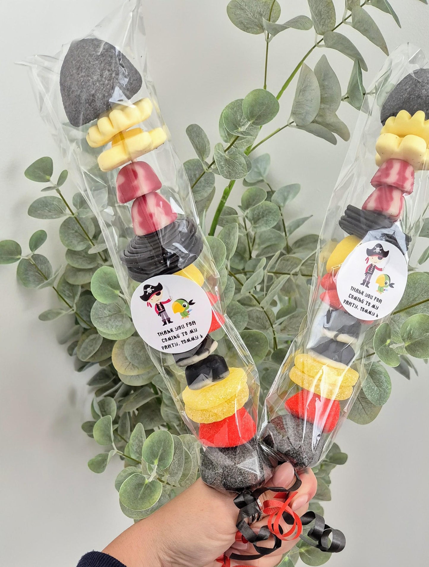 Pirate Sweet Kebabs: Party Favors with Red & Black Ribbon