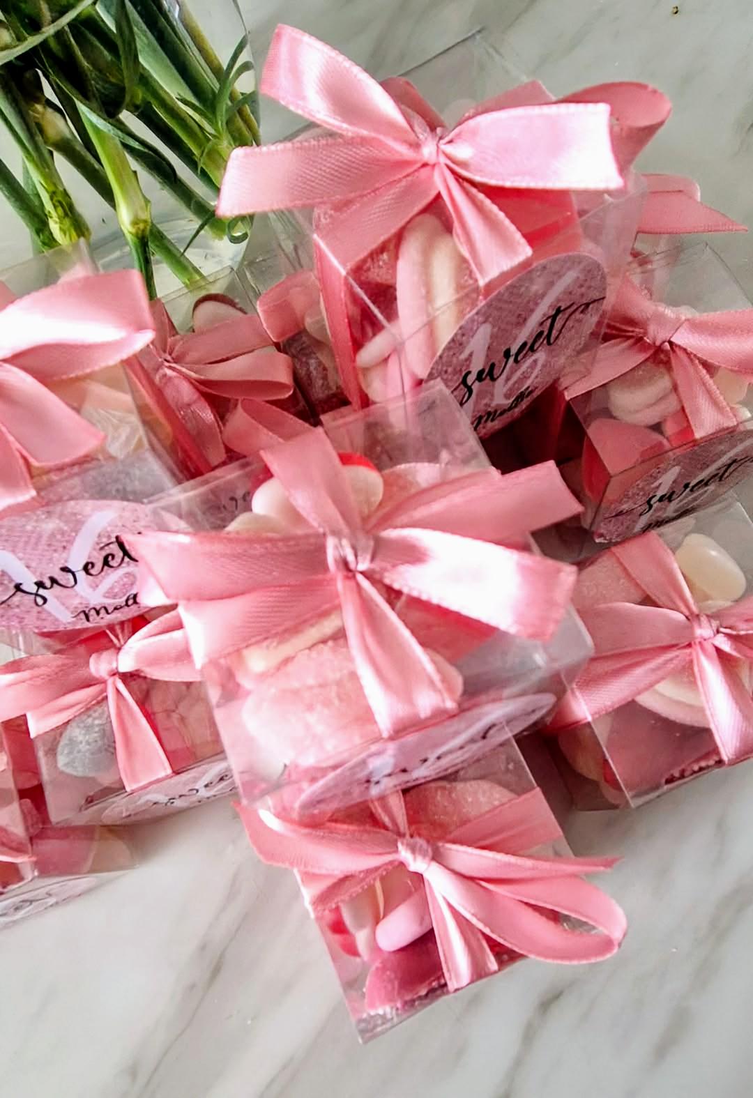 Sweet cubes - Sweet sixteen sweet boxes - Personalised filled sweet cubes - Birthday party favours