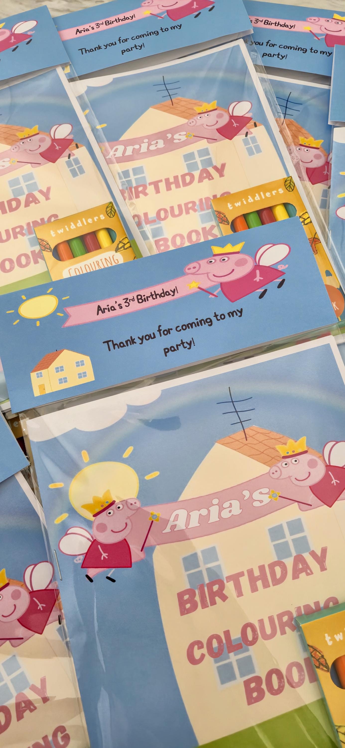 Peppa inspired personalised colouring book - Party favour - Kids Party