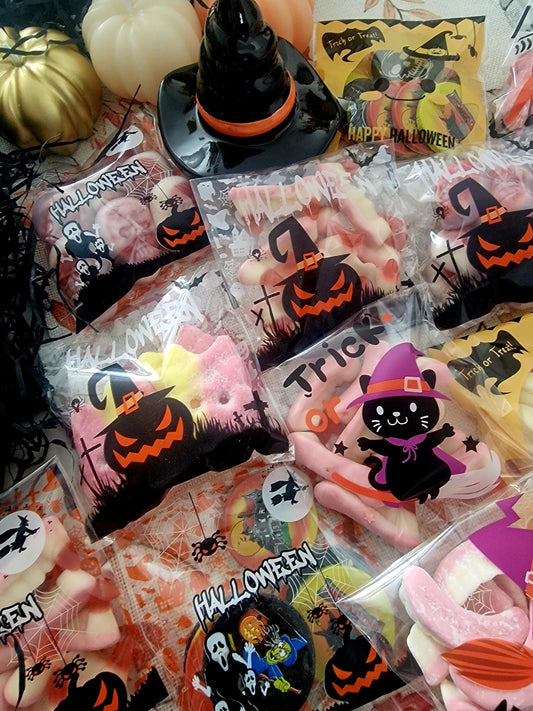 Halloween Trick Or Treat Sweet Bags - halloween sweet bags- halloween treats - prefilled sweet bags