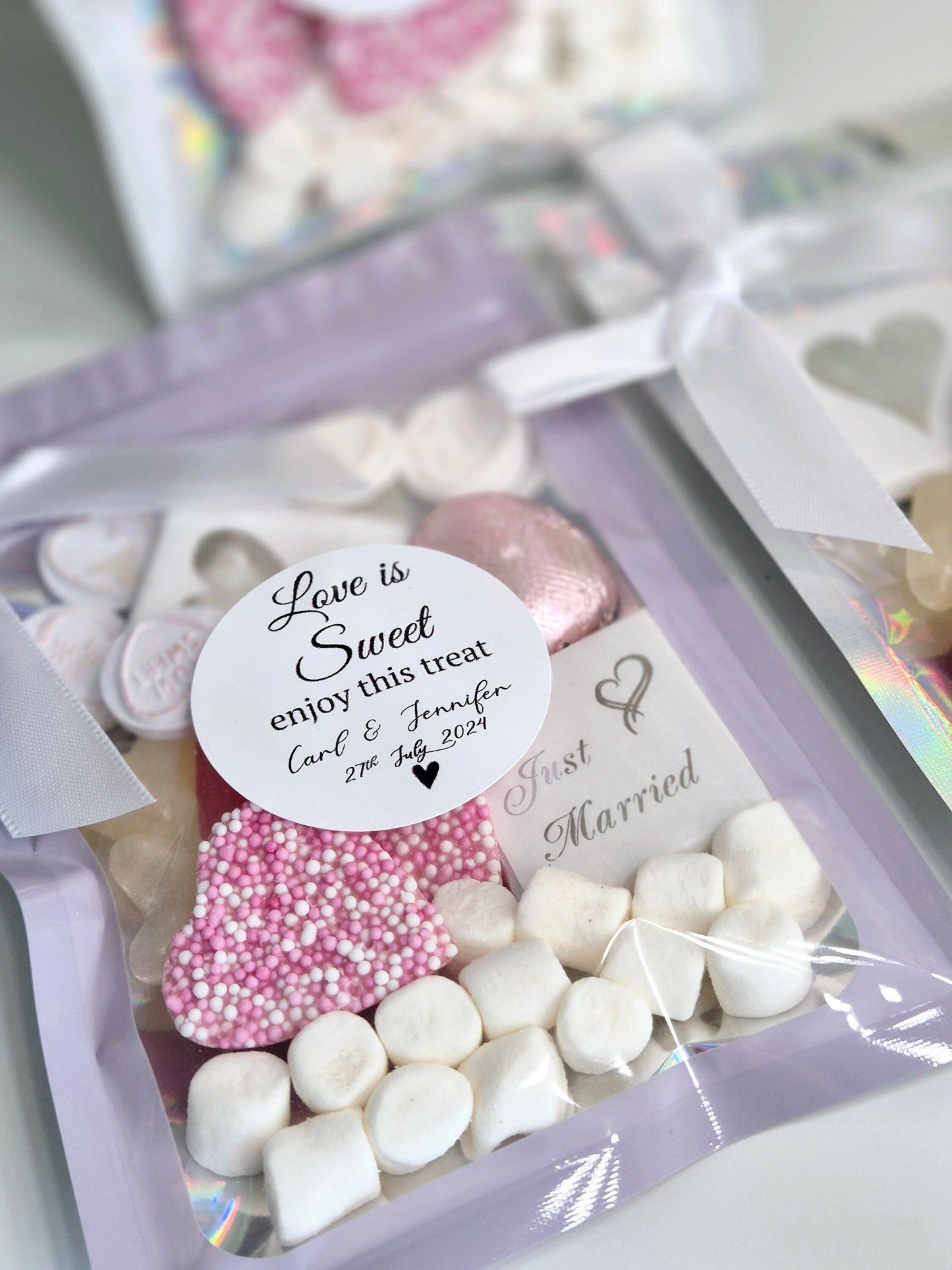 Wedding Sweet Favors: Mini Treat Pouches