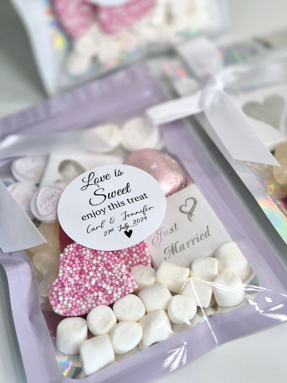 Wedding Sweet Favors: Mini Treat Pouches