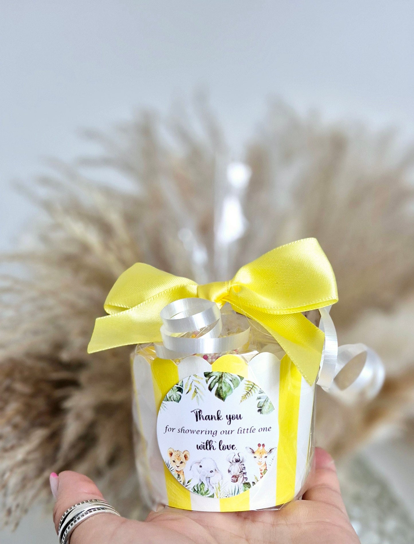 Yellow Baby Shower Sweet Cups: Gender Neutral Favors