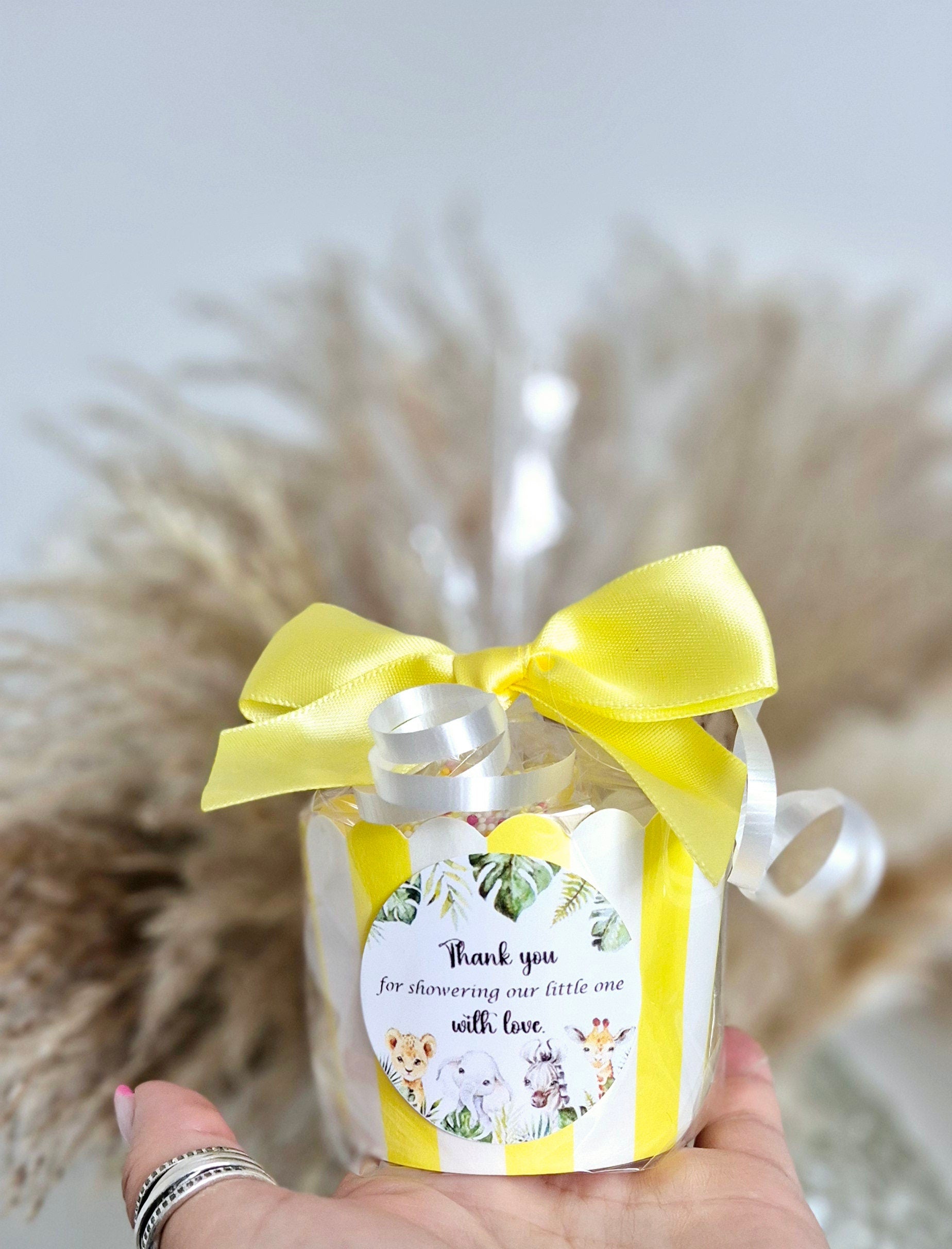 Yellow Baby Shower Sweet Cups: Gender Neutral Favors