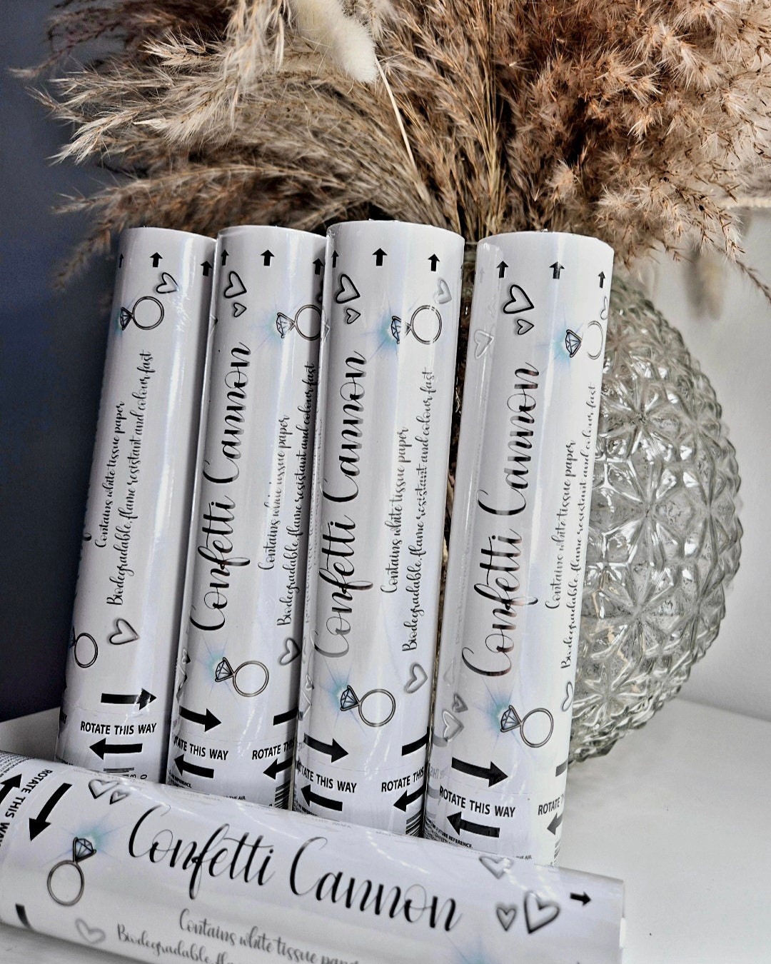 White Confetti wedding cannons