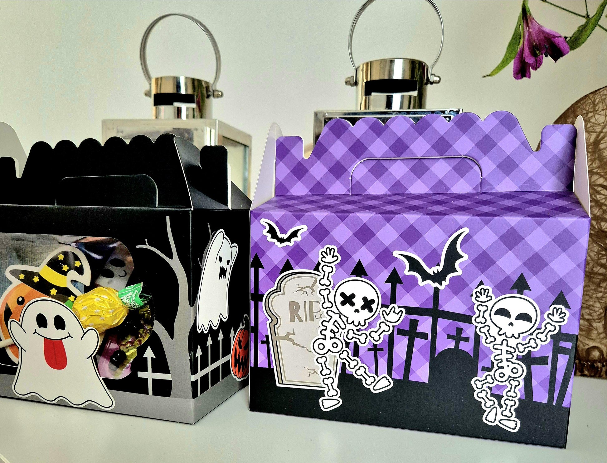 Halloween treat boxes