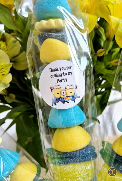 Minion-Inspired Sweet Kebabs: Colorful Party Favors