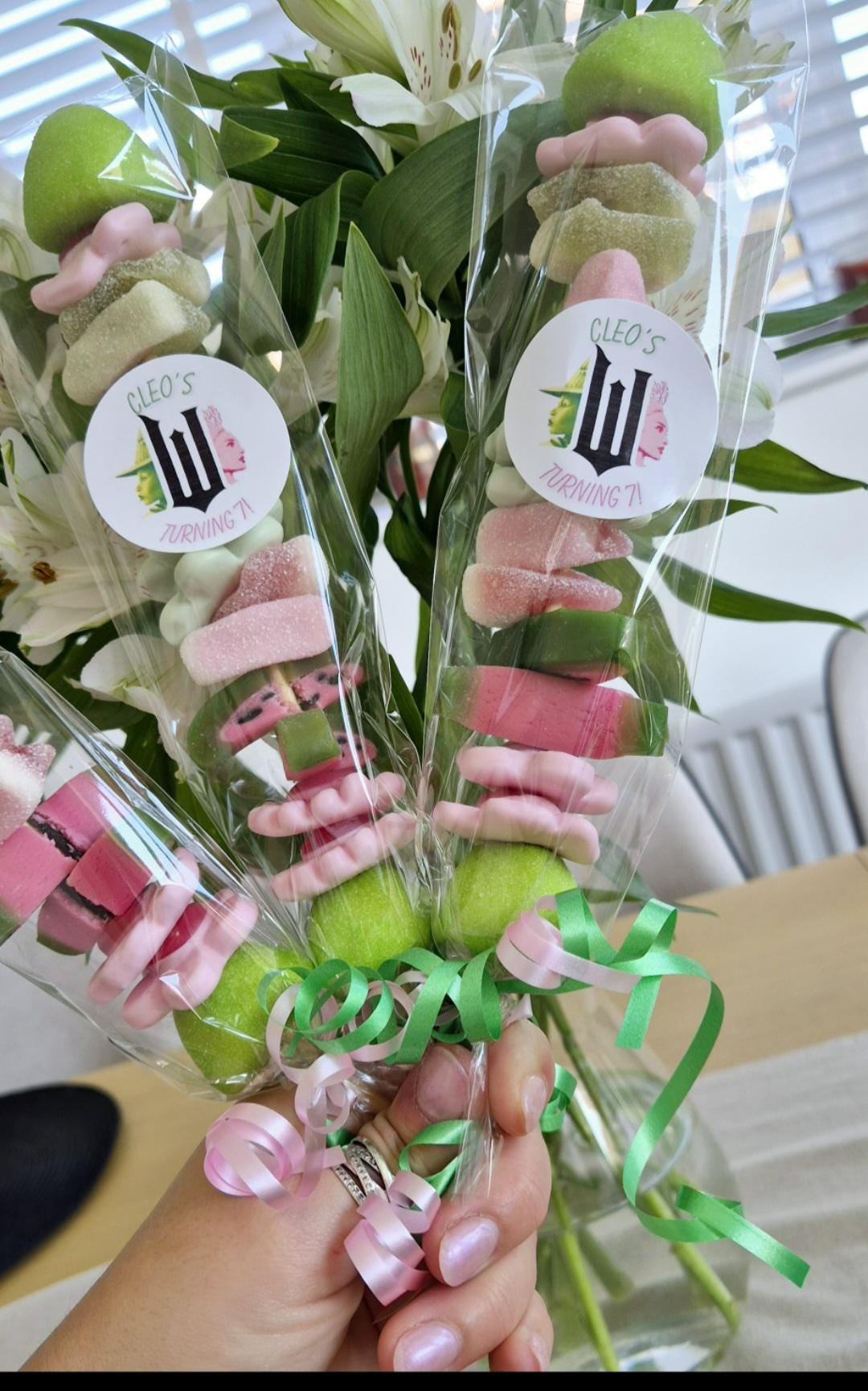 Wicked-Inspired Sweet Kebabs: Pink & Green Party Favors