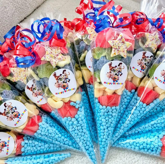 Friend in me themed party cones- Party - Sweet Favours- party favours- friend In me prefilled cones - Toy-štory inspired