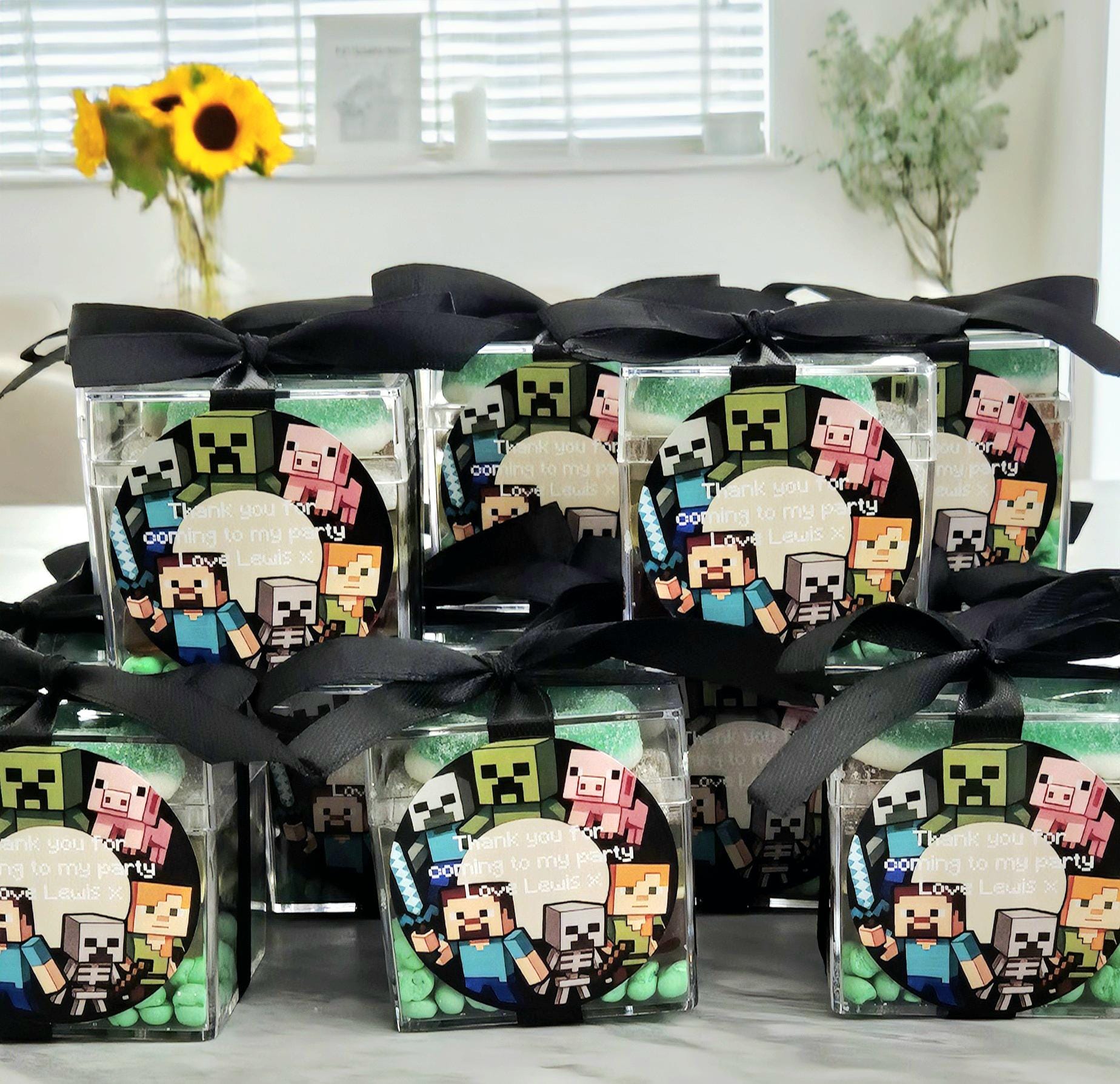 Minecraft-Inspired Sweet Cubes: Personalized Birthday Party Favors