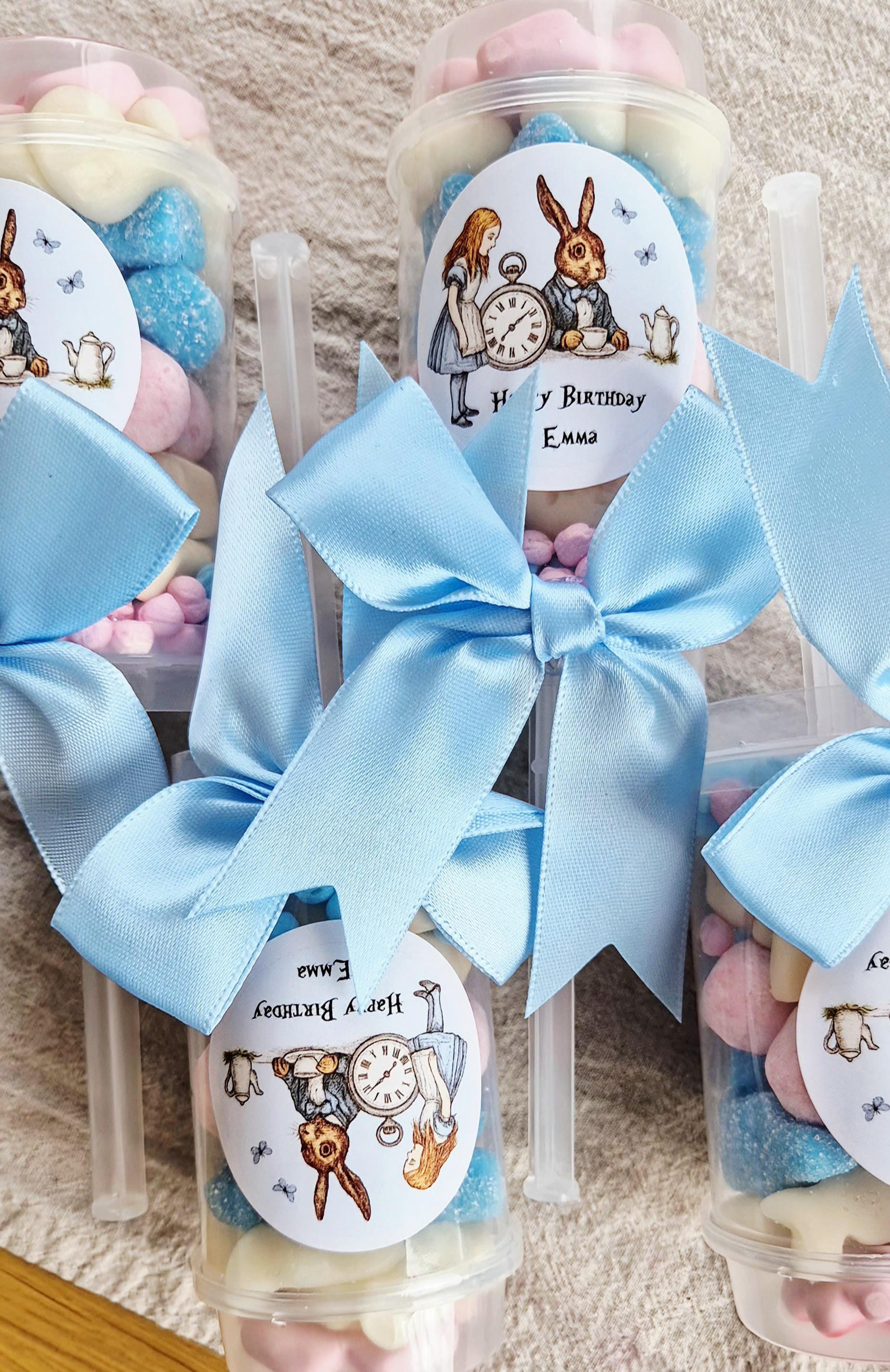Alice in Wonderland Party Favor: Sweet Push Pop with Pastel Candies