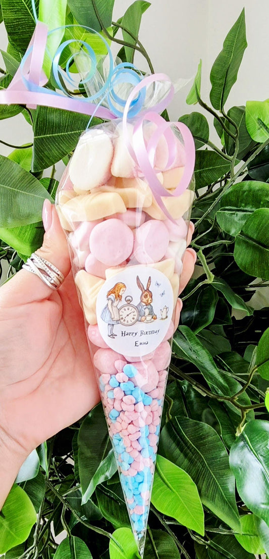 Alice in wonderland theme-inspired party favours cones - Sweet Cones - Birthday favours- party cones
