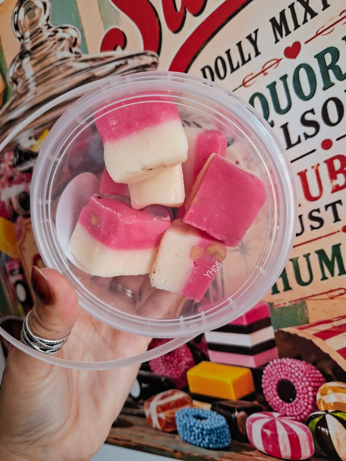 Personalised Fudge Gift Tubs – Pick Your Flavour & Add Your Own Message